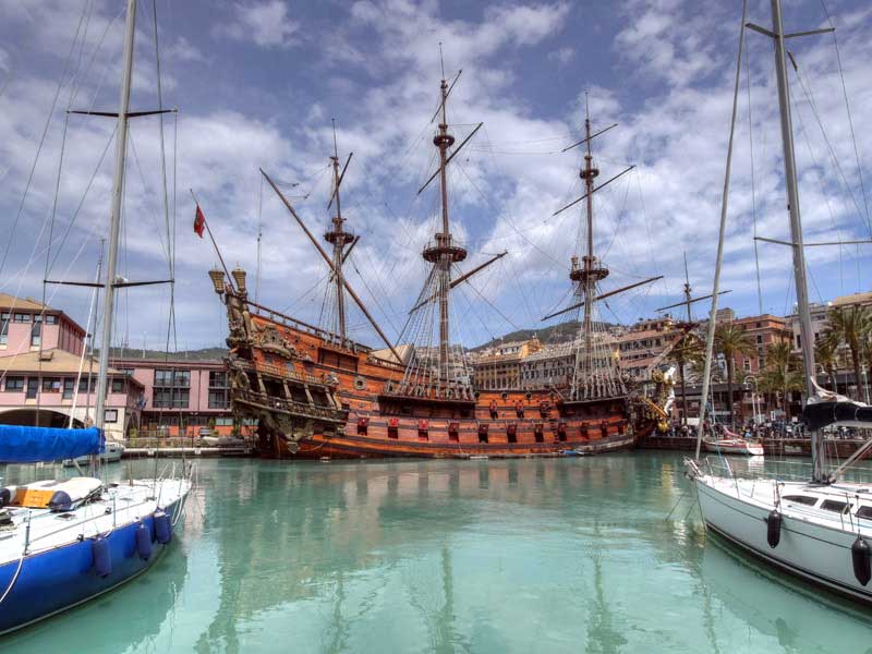Resultado de imagen de puerto viejo de genova